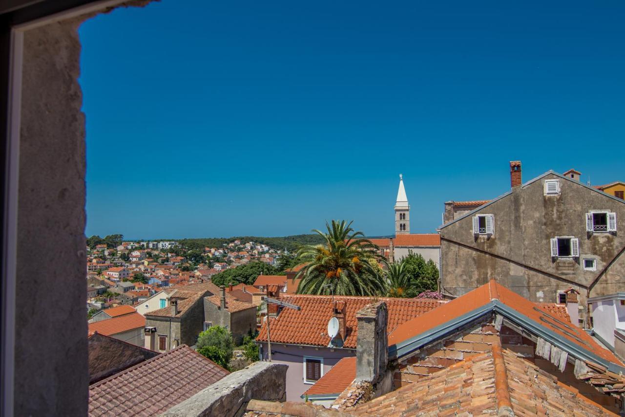 Hostel Flora Mali Lošinj Kültér fotó