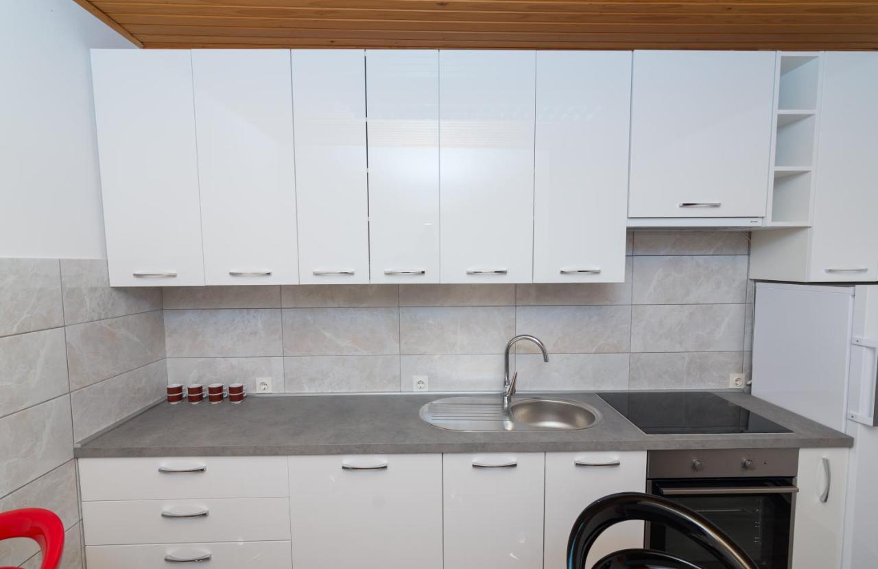 Hostel Flora Mali Lošinj Kültér fotó