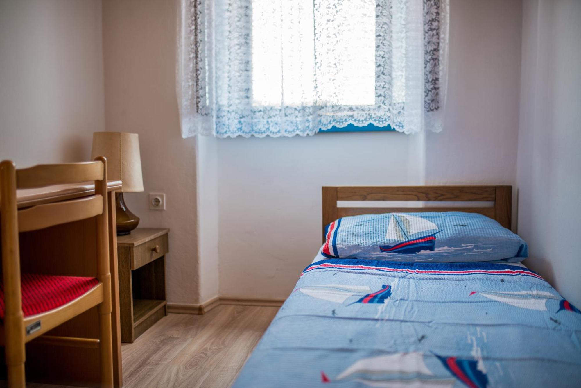Hostel Flora Mali Lošinj Szoba fotó